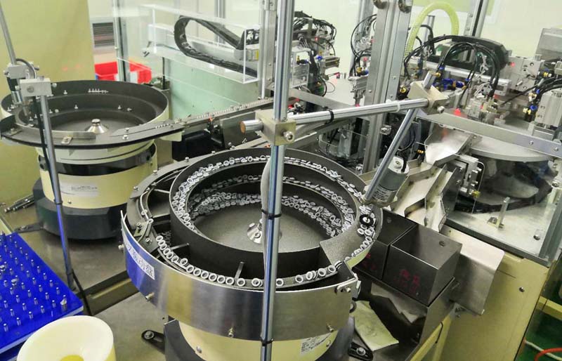 自動(dòng)組裝機(jī)